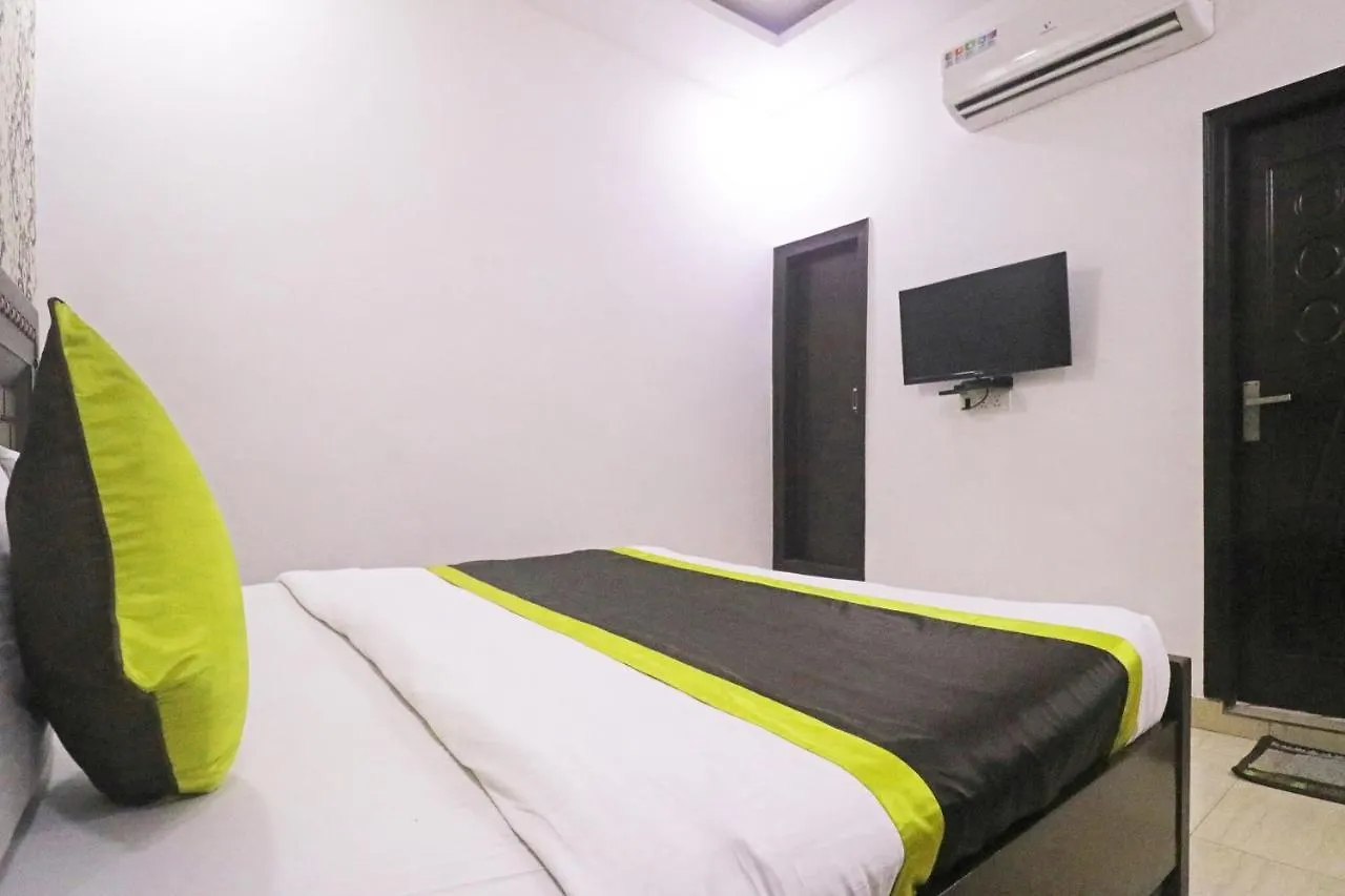 Hotel Ashoka Palace Near Igi Airport New Delhi