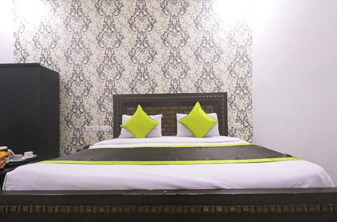 Hotel Ashoka Palace Near Igi Airport New Delhi