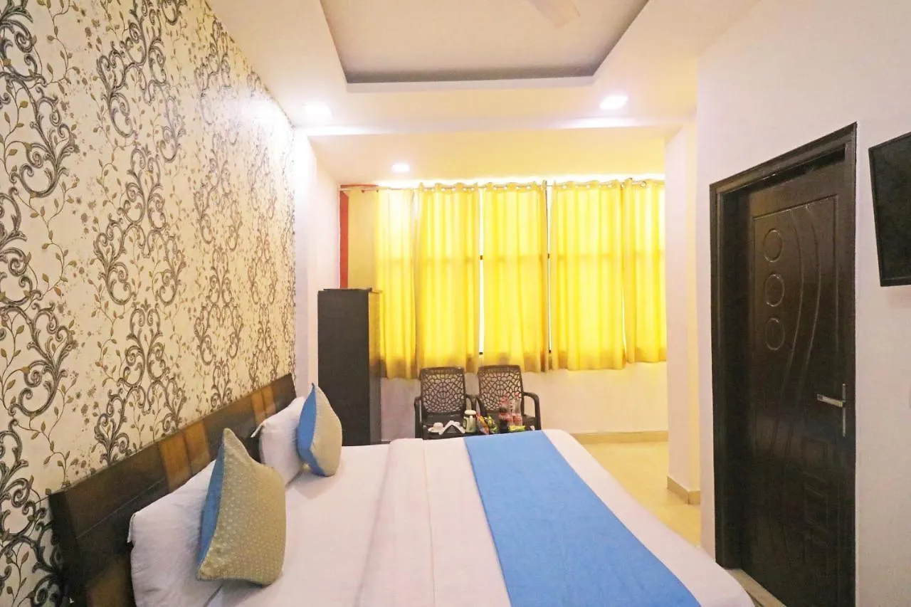 ****  Hotel Ashoka Palace Near Igi Airport New Delhi India