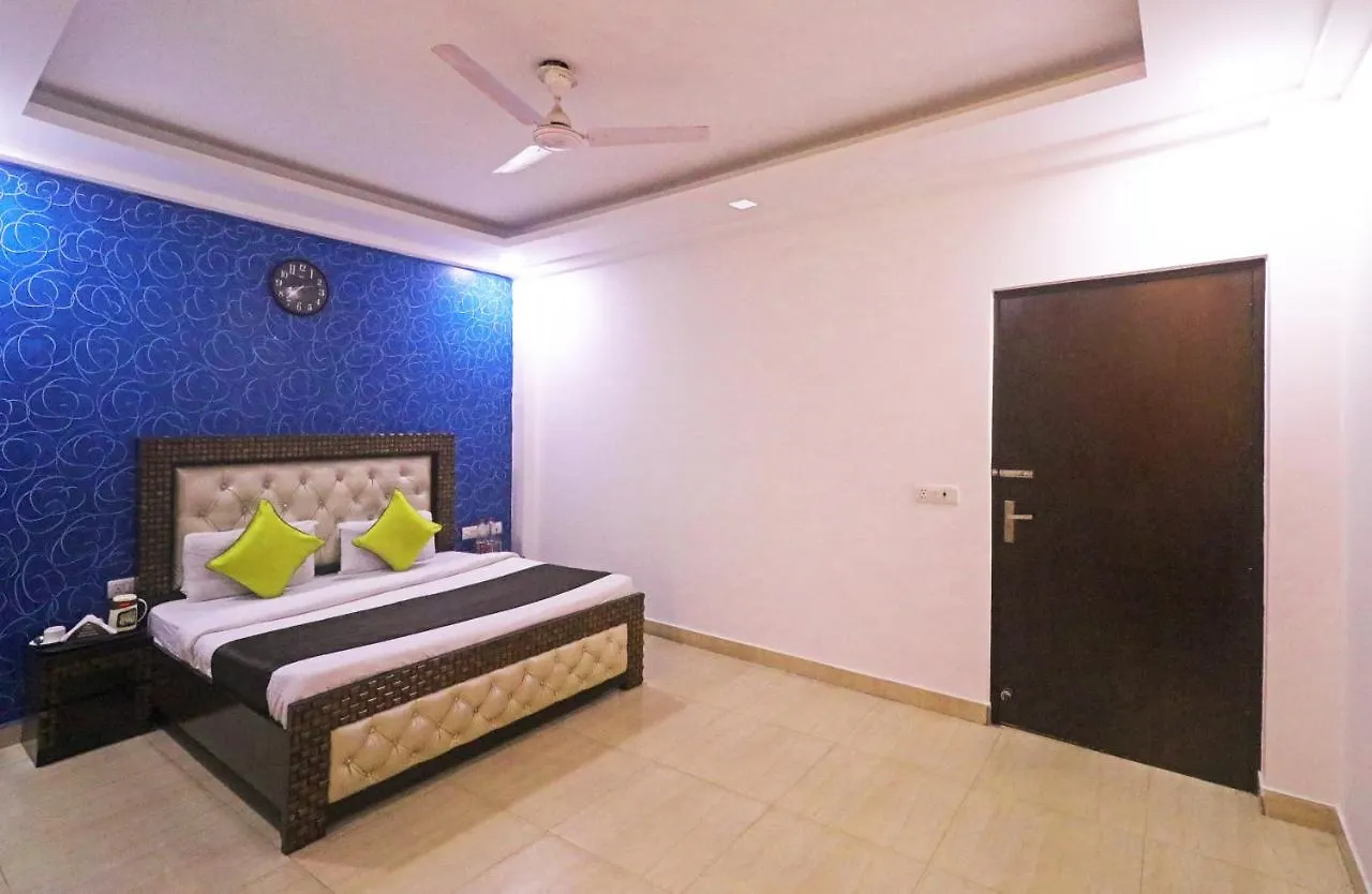 Hotel Ashoka Palace Near Igi Airport New Delhi