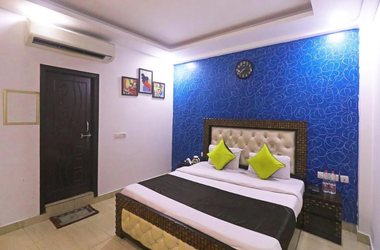 Hotel Ashoka Palace Near Igi Airport New Delhi