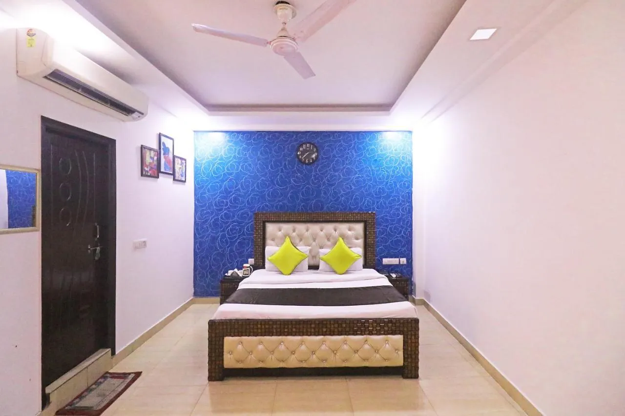****  Hotel Ashoka Palace Near Igi Airport New Delhi India