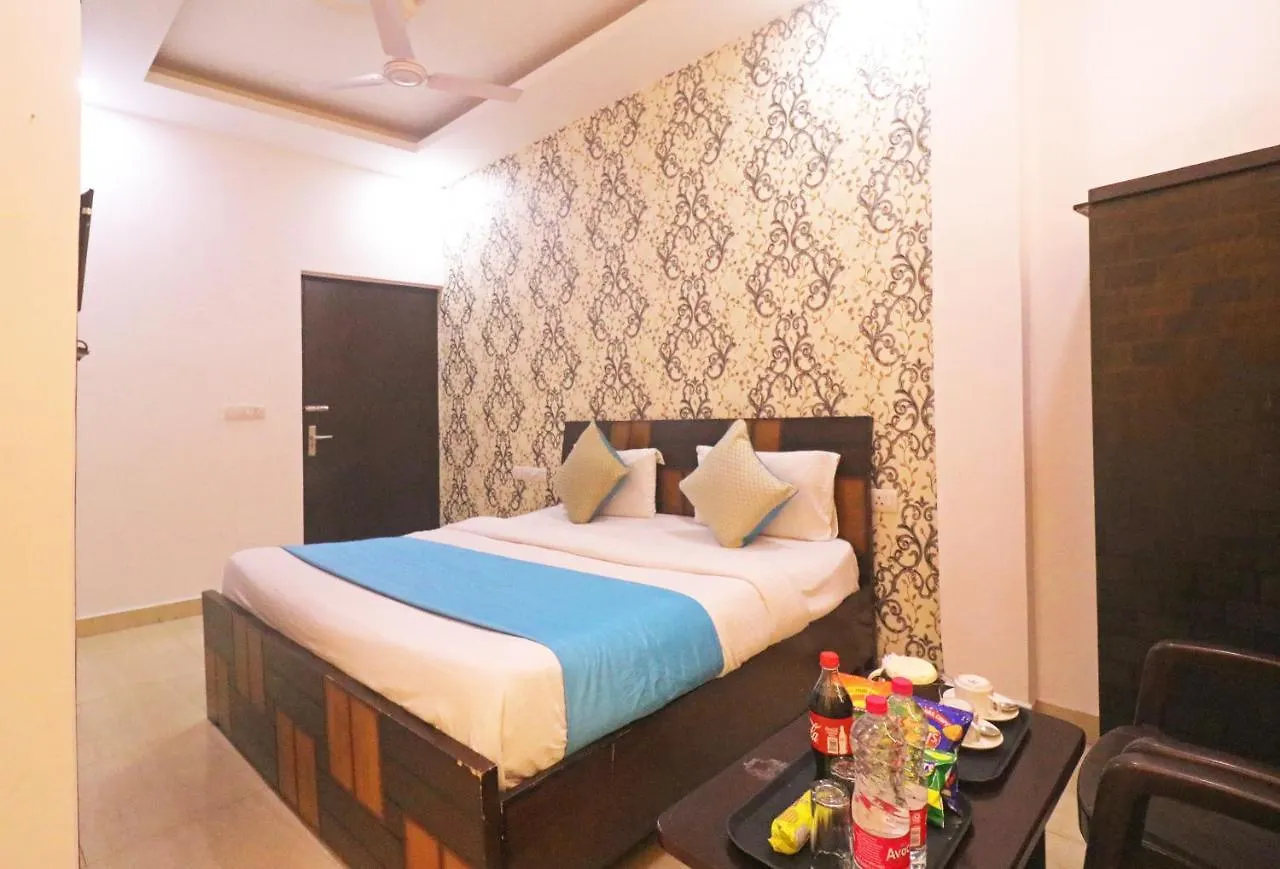 ****  Hotel Ashoka Palace Near Igi Airport New Delhi India
