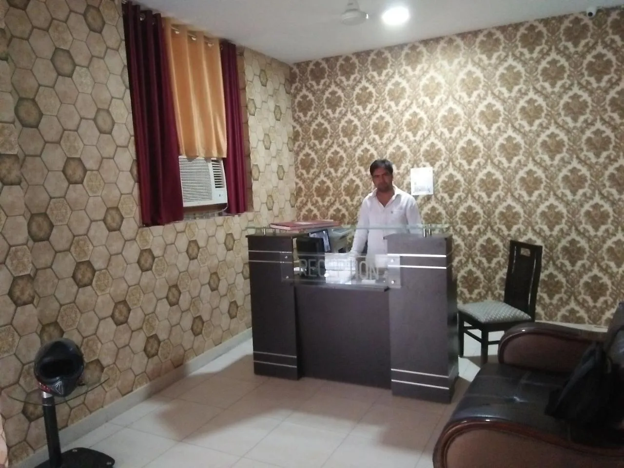 Hotel Ashoka Palace Near Igi Airport New Delhi
